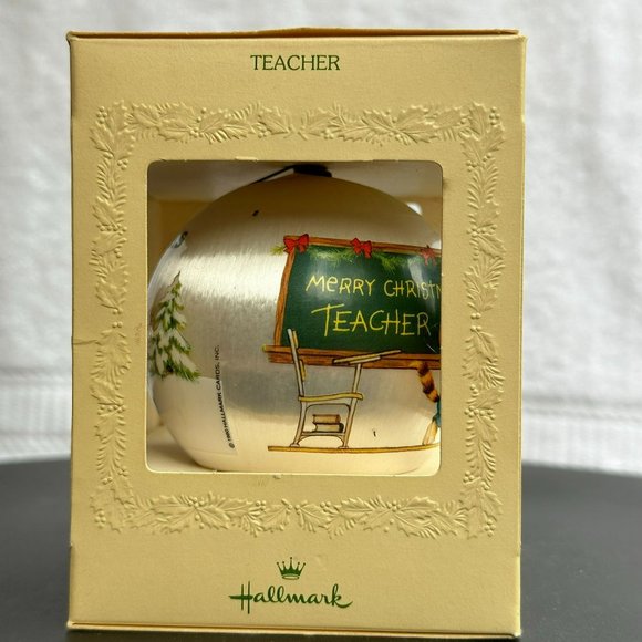 Teacher Tree Trimmer Collection - Hallmark Keepsake Christmas Ornament from 1980 - Picture 5 of 6